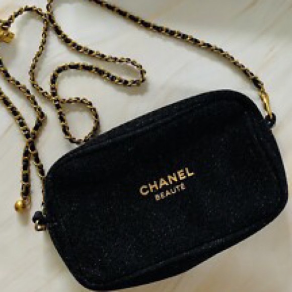 Chanel Black and Gold Cosmetic Bag - Picture 1 of 3